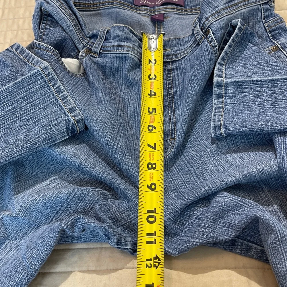 Gloria Vanderbilt stylish blue